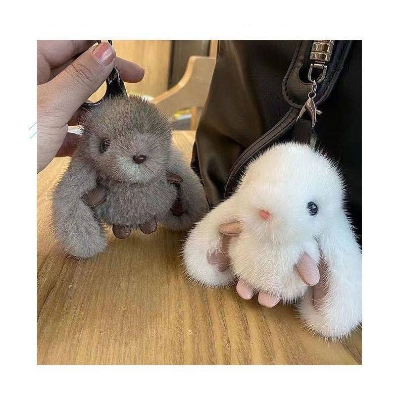 Adorable porte-clés en forme de lapin avec de longues oreilles